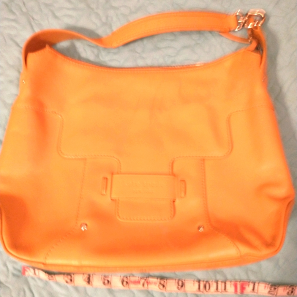 Kate Spade - Picture 2 of 5